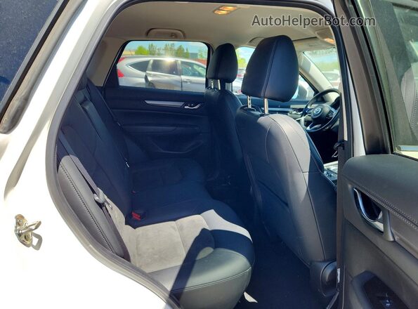 JM3KFACM2M0126739 2021 MAZDA CX-5 Белый Вид задней части салона