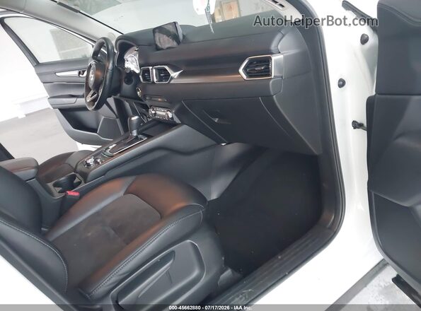 JM3KFACM3J0421697 2018 MAZDA CX-5 White Vista interior delantera