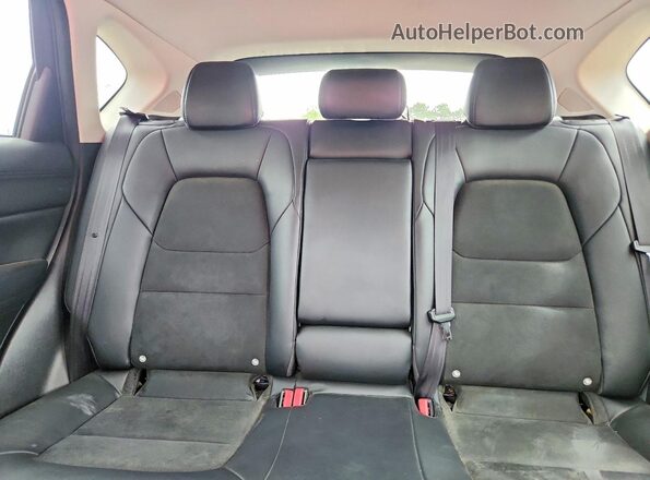 JM3KFACM3K1582871 2019 MAZDA CX-5 Red Rear seats view