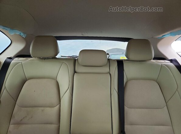 JM3KFACM3K1593188 2019 MAZDA CX-5 White Rear seats view