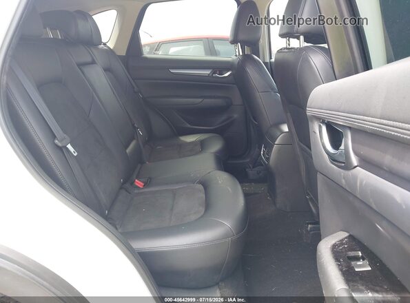 JM3KFACM5J0338420 2018 MAZDA CX-5 White VIN კოდის სტიკერის ხედი
