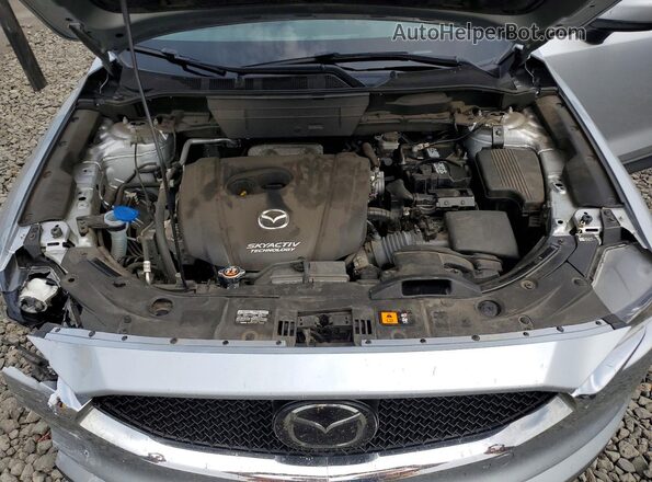 JM3KFACM5J1422473 2018 MAZDA CX-5 Серебряный Вид подкапотного пространства