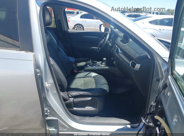 JM3KFACM7J0312580 2018 MAZDA CX-5 Silver Вид салону спереду