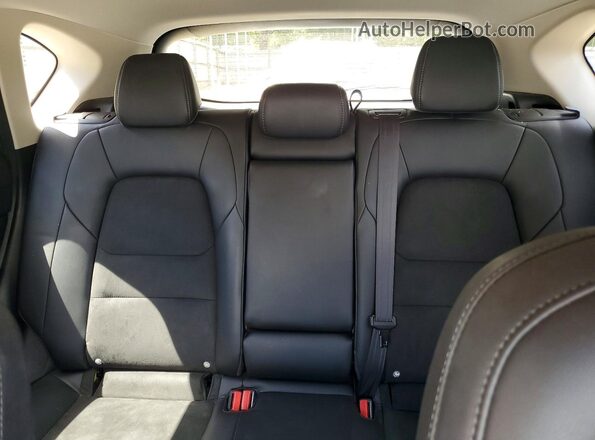 JM3KFACM8K0585948 2019 MAZDA CX-5 Gray Widok tylnych siedzeń