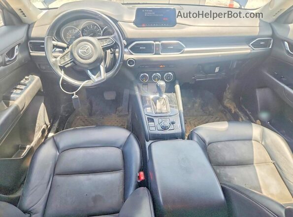 JM3KFACM9J1365808 2018 MAZDA CX-5 Blue Vista del salpicadero