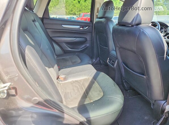JM3KFACM9J1450728 2018 MAZDA CX-5 Gray უკანა სალონის ხედი