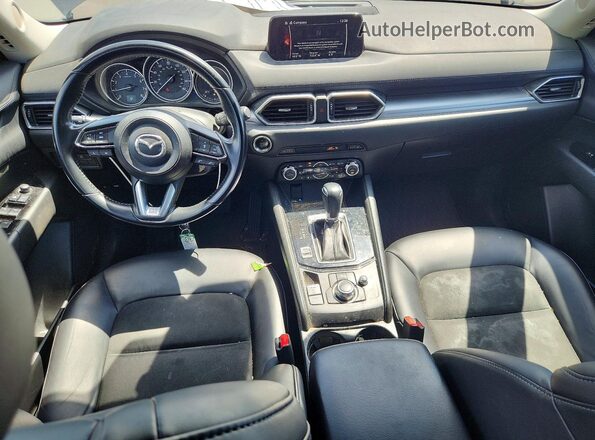 JM3KFACM9J1468761 2018 MAZDA CX-5 Серый Вид панели приборов