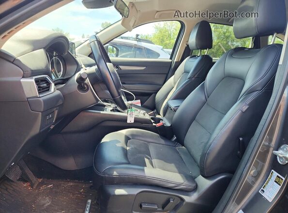 JM3KFACM9J1468761 2018 MAZDA CX-5 Серый Вид салона спереди