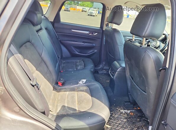 JM3KFACM9J1468761 2018 MAZDA CX-5 Серый Вид задних сидений