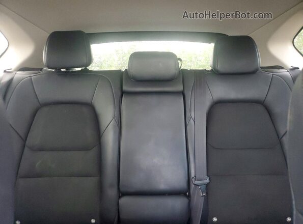 JM3KFACMXJ1372184 2018 MAZDA CX-5 White Հետևի նստատեղերի տեսք