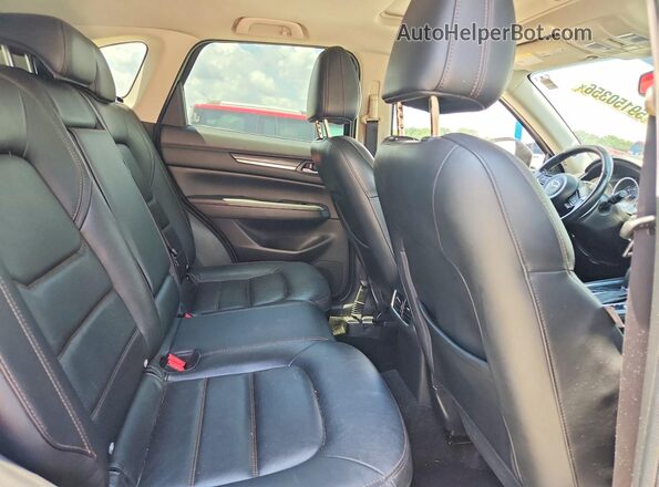 JM3KFADL3H0134148 2017 MAZDA CX-5 Black Rear interior view
