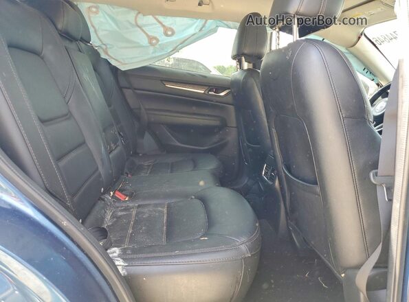 JM3KFADM1J1445831 2018 MAZDA CX-5 Blue Widok wnętrza z tyłu