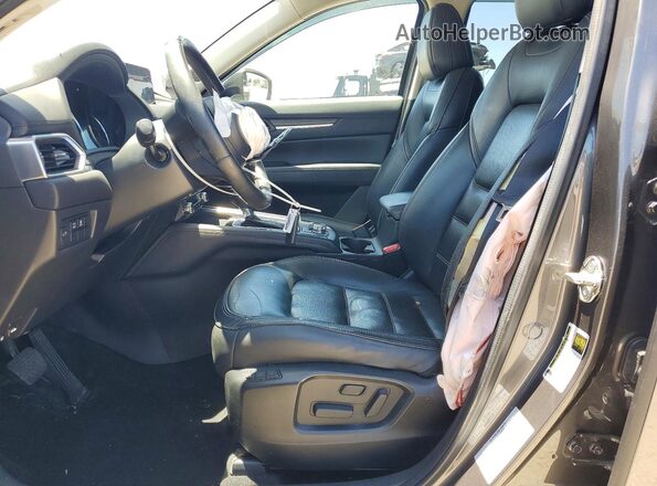 JM3KFADM1K1633928 2019 MAZDA CX-5 Charcoal Front interior view