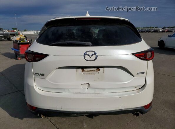 JM3KFADM5J1390817 2018 MAZDA CX-5 White Вид ззаду