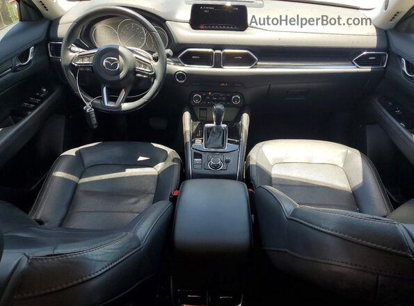 JM3KFADM9J1344844 2018 MAZDA CX-5 White Dashboard view