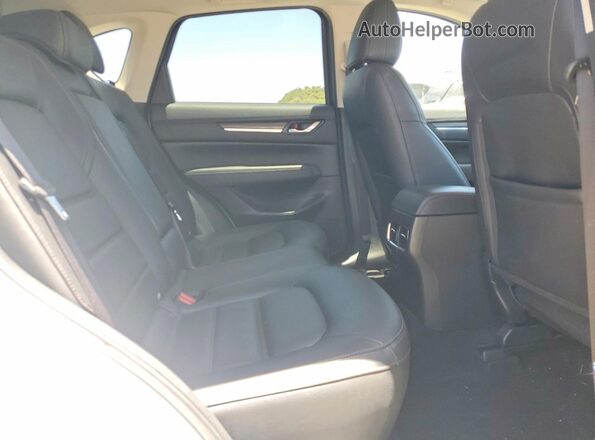 JM3KFADM9J1344844 2018 MAZDA CX-5 White Rear interior view