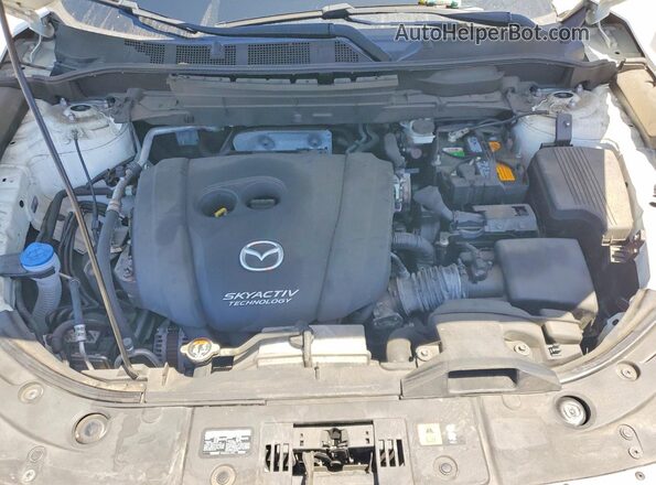 JM3KFADM9J1344844 2018 MAZDA CX-5 White Engine compartment view