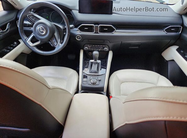 JM3KFADM9M0306637 2021 MAZDA CX-5 White Вид панелі приладів