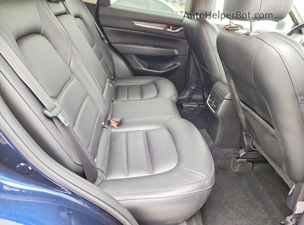 JM3KFADMXJ1469674 2018 MAZDA CX-5 Синий Вид задних сидений