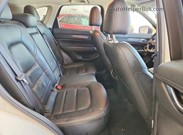 JM3KFADMXL1836530 2020 MAZDA CX-5 White უკანა სალონის ხედი