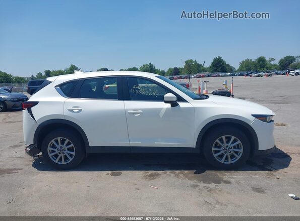 JM3KFBAMXN0617411 2022 MAZDA CX-5 White Սալոնի հետևի տեսք