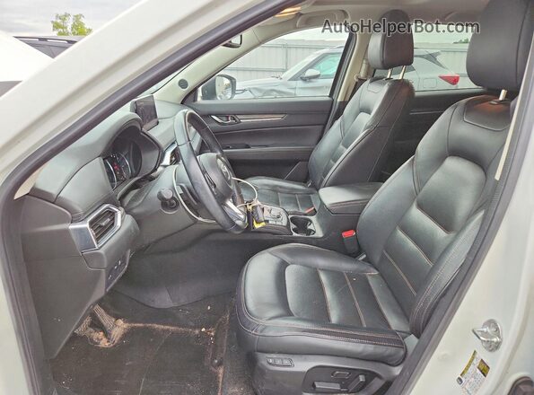 JM3KFBAY1L0752986 2020 MAZDA CX-5 Белый Вид салона спереди