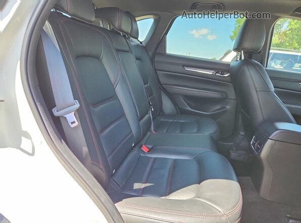 JM3KFBAY3N0557135 2022 MAZDA CX-5 White Вид задньої частини салону