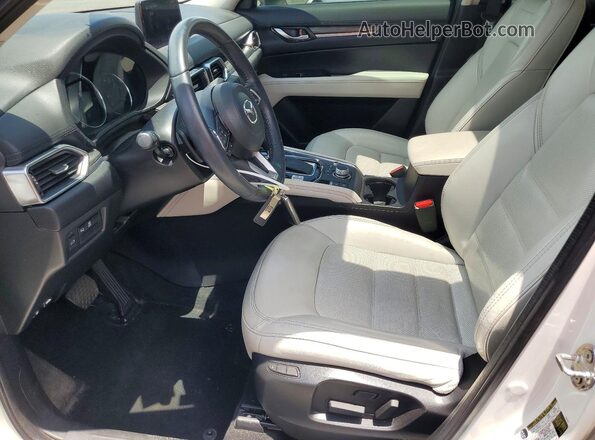 JM3KFBAY4L0846926 2020 MAZDA CX-5 White Front interior view