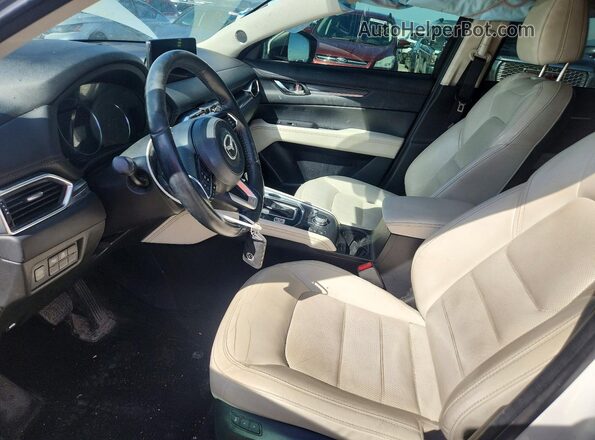 JM3KFBAY7M0339701 2021 MAZDA CX-5 White Vista interior delantera