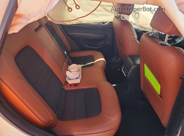 JM3KFBAY9R0488666 2024 MAZDA CX-5 Белый Вид задних сидений
