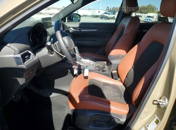 JM3KFBAYXR0533680 2024 MAZDA CX-5 Beige Widok wnętrza z przodu