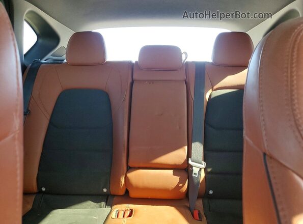 JM3KFBAYXR0533680 2024 MAZDA CX-5 Beige Widok tylnych siedzeń