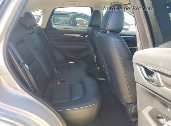JM3KFBBL0R0426558 2024 MAZDA CX-5 Gray Widok wnętrza z tyłu