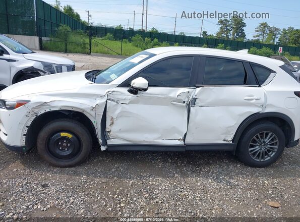 JM3KFBBL7H0104787 2017 MAZDA CX-5 White Widok wnętrza 360 stopni