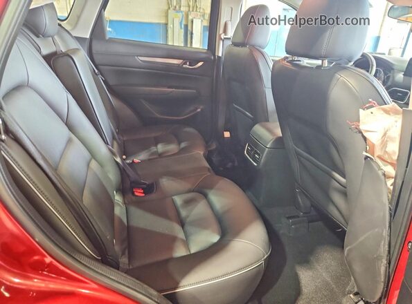 JM3KFBBLXS0634484 2025 MAZDA CX-5 Red Rear interior view