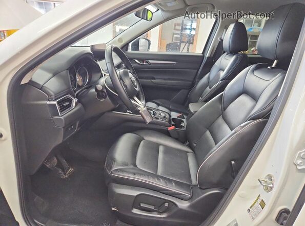JM3KFBBLXS0679666 2025 MAZDA CX-5 White Vista interior delantera