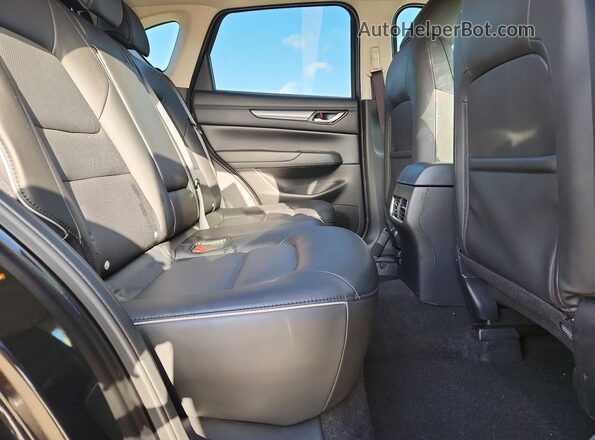 JM3KFBBM2R0394821 2024 MAZDA CX-5 Черный Вид задней части салона