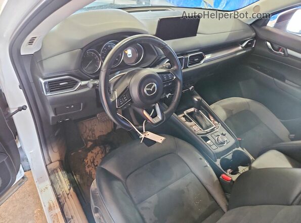 JM3KFBBM5P0100230 2023 MAZDA CX-5 White Widok deski rozdzielczej