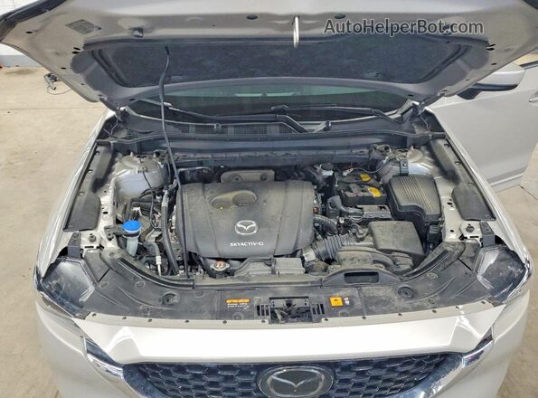 JM3KFBCL1S0677903 2025 MAZDA CX-5 Beige Vista interior trasera