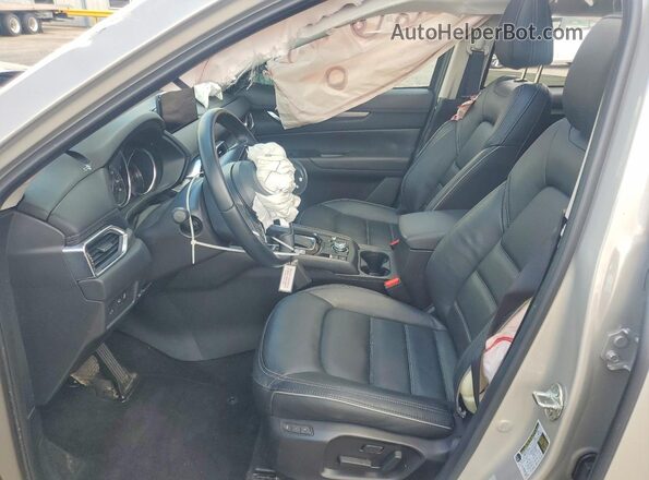 JM3KFBCL5S0679699 2025 MAZDA CX-5 Silver Widok wnętrza z przodu