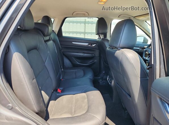 JM3KFBCL7H0200465 2017 MAZDA CX-5 Gray Սալոնի հետևի տեսք