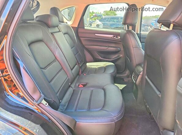 JM3KFBCL7R0460608 2024 MAZDA CX-5 Black Սալոնի հետևի տեսք