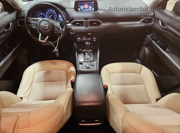 JM3KFBCL8H0126182 2017 MAZDA CX-5 Gray Вид панелі приладів