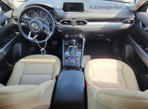 JM3KFBCL8H0138445 2017 MAZDA CX-5 Синий Вид панели приборов