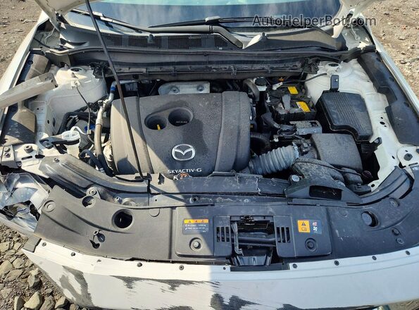 JM3KFBCL9R0492847 2024 MAZDA CX-5 White Vista del compartimento del motor