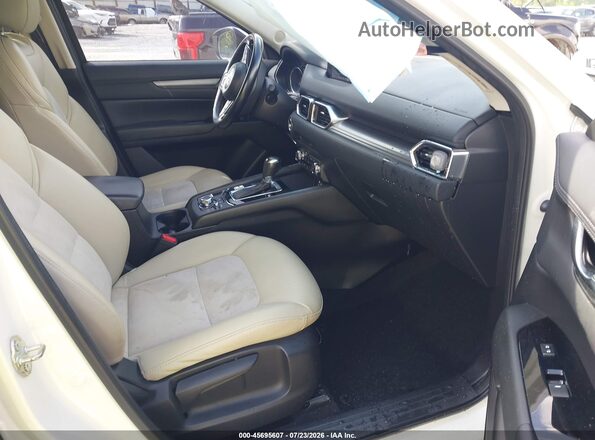 JM3KFBCM1J0316114 2018 MAZDA CX-5 Белый Вид салона спереди
