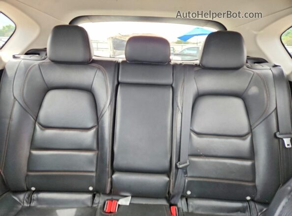 JM3KFBCM4N0562600 2022 MAZDA CX-5 Black Vista de los asientos traseros