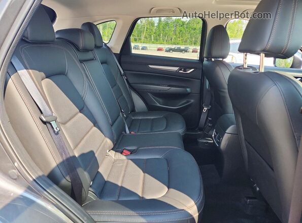 JM3KFBCM4P0229719 2023 MAZDA CX-5 Gray Widok wnętrza z tyłu
