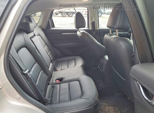 JM3KFBCM4S0764803 2025 MAZDA CX-5 Silver Հետևի նստատեղերի տեսք