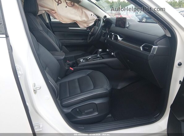 JM3KFBCM4S0805804 2025 MAZDA CX-5 White Front interior view